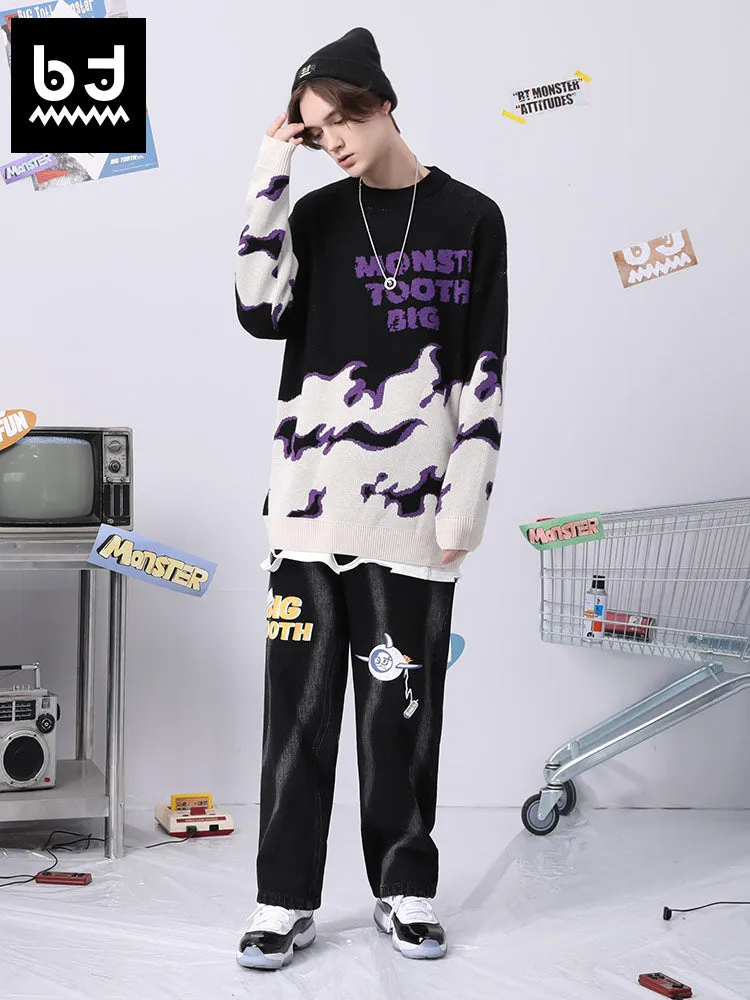 Fade color letter flame jacquard drop cuff crew neck pullover sweater