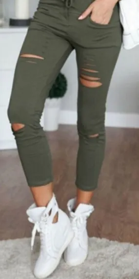 Ripped Casual Skinny Pants