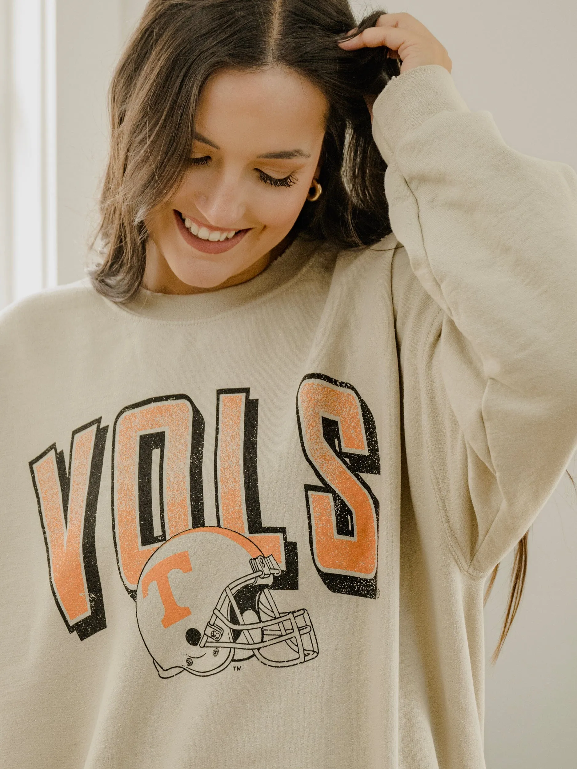 Vols Helmet Fade Sand Thrifted Sweatshirt